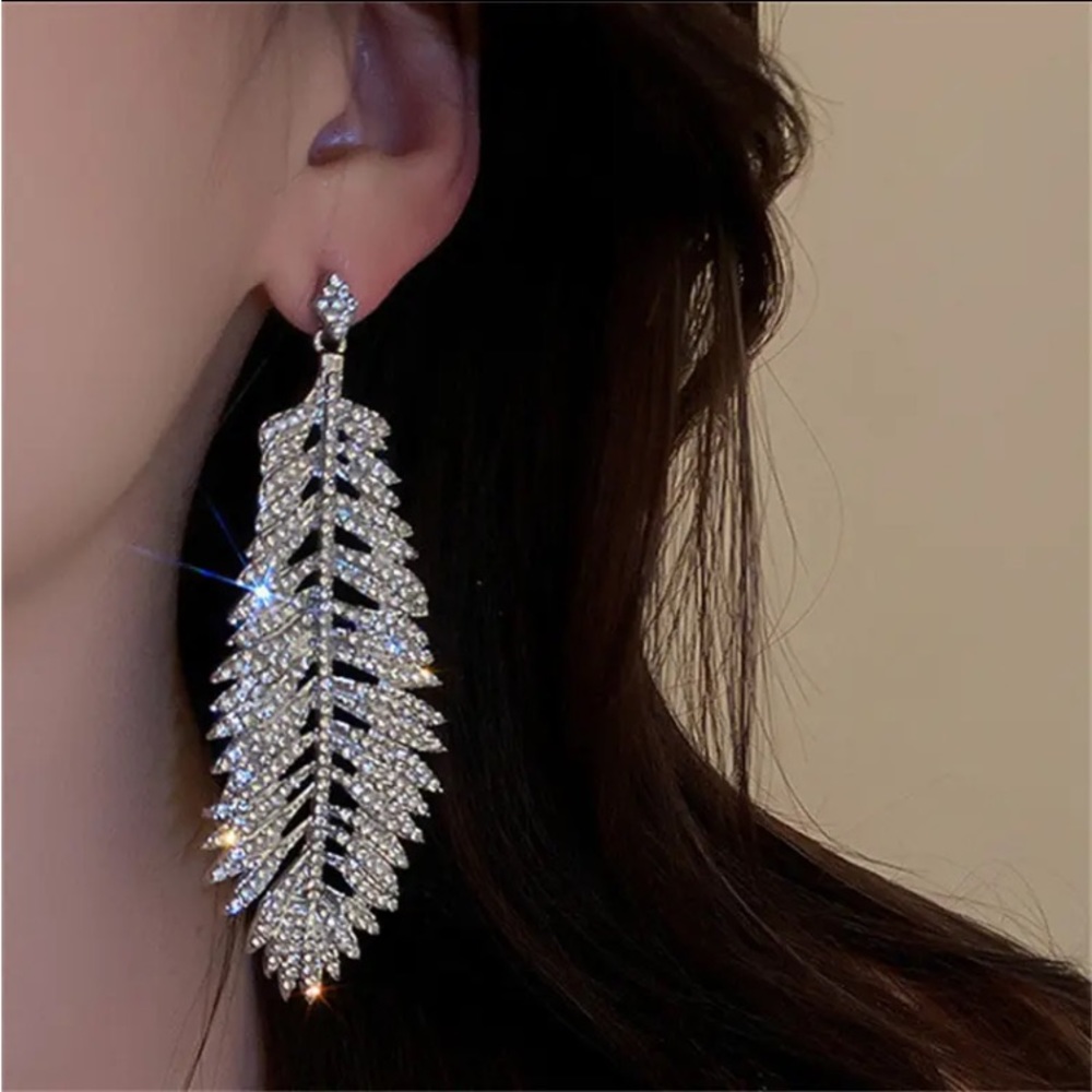 Brand New Stainless Steel Feather Diamond Earrings